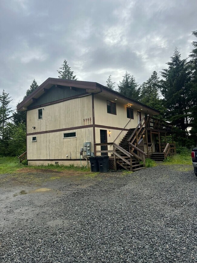 Foto del edificio - 8905 N Tongass Hwy