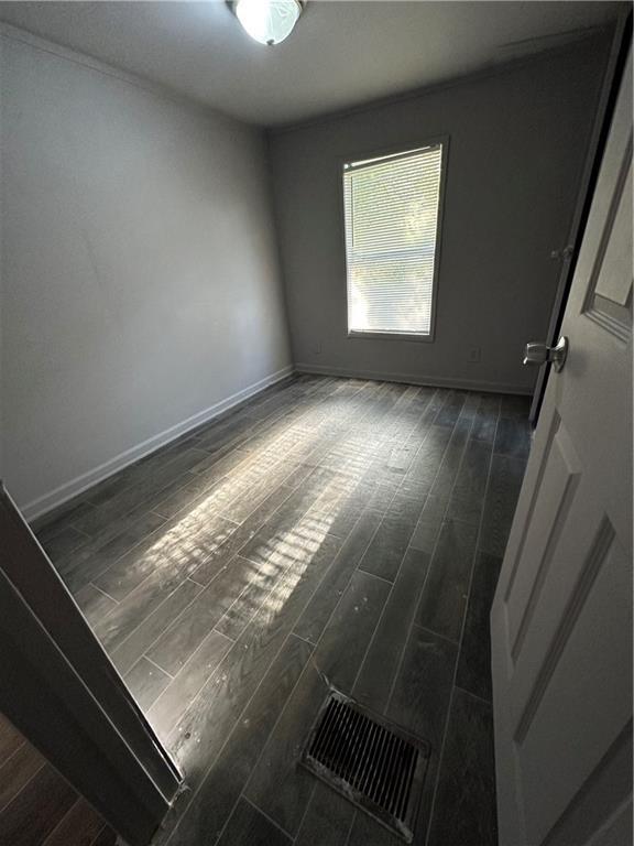 Building Photo - 114 Skyland Dr E