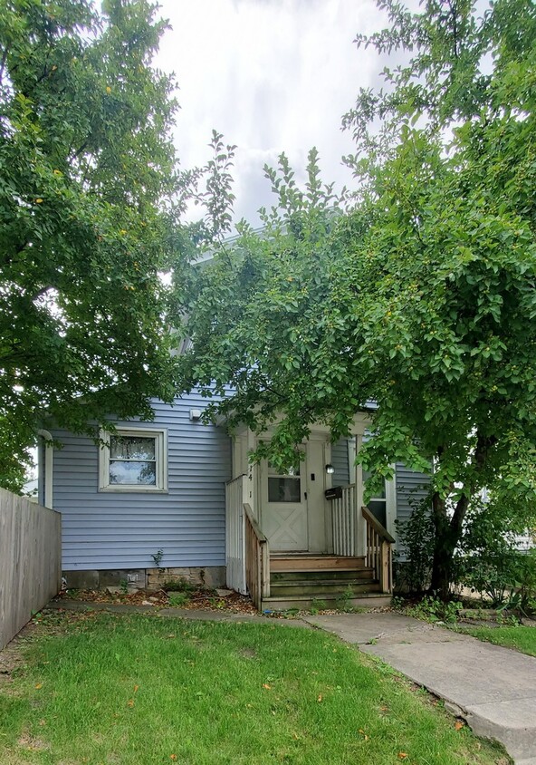 Primary Photo - 314 Oneida St