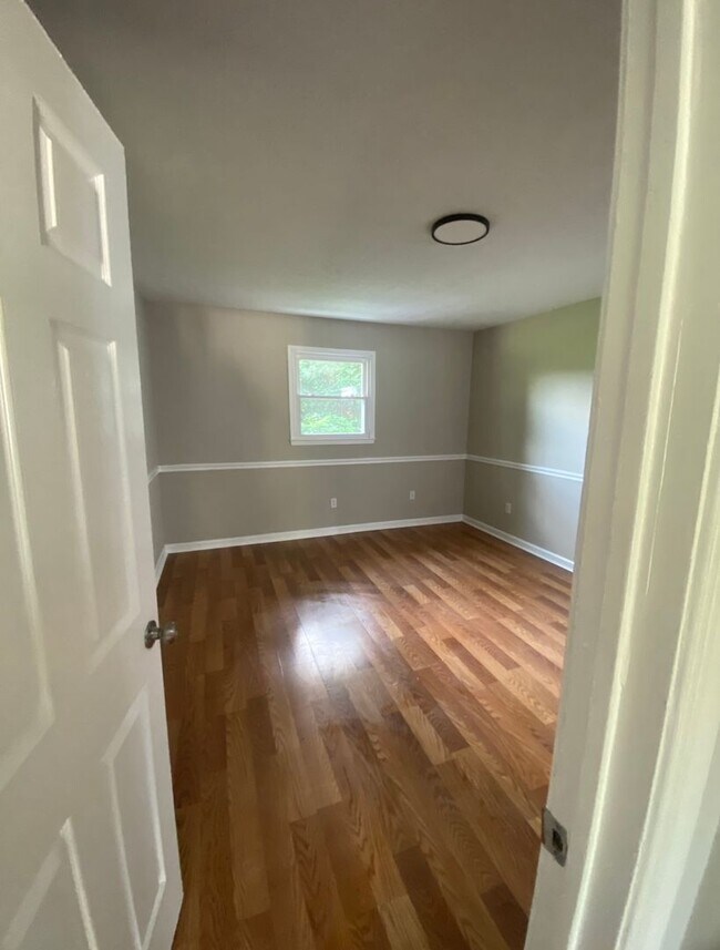 Foto del edificio - 6421 Applecross Ave