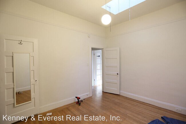 Foto del edificio - 2 br, 1 bath House - 735 Cortland Avenue