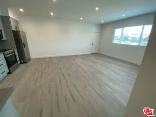 Foto del edificio - 10453 Etiwanda Ave