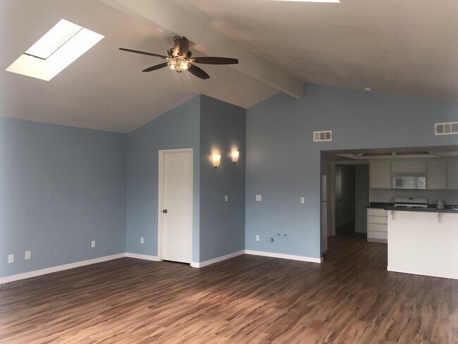 Foto del edificio - Updated home in Grover Beach!