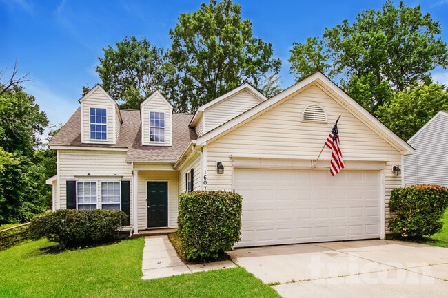 Building Photo - 1607 Bear Brook Dr