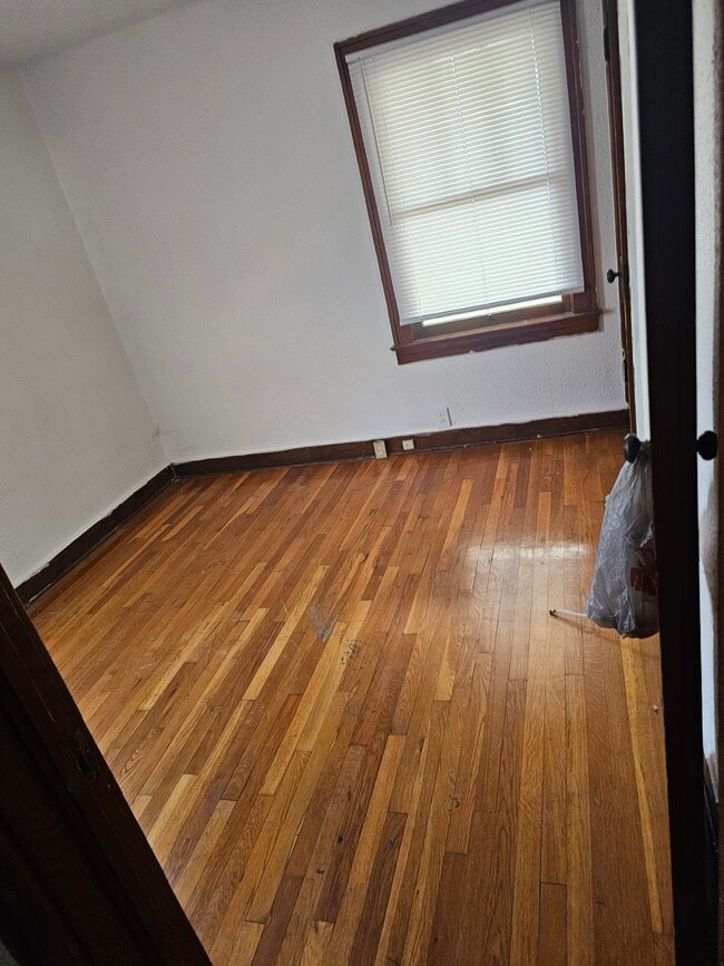 Foto del edificio - 3223 Cleveland Ave