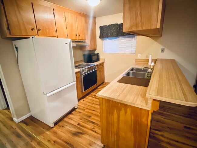 Foto del edificio - 2015 El Dorado Dr