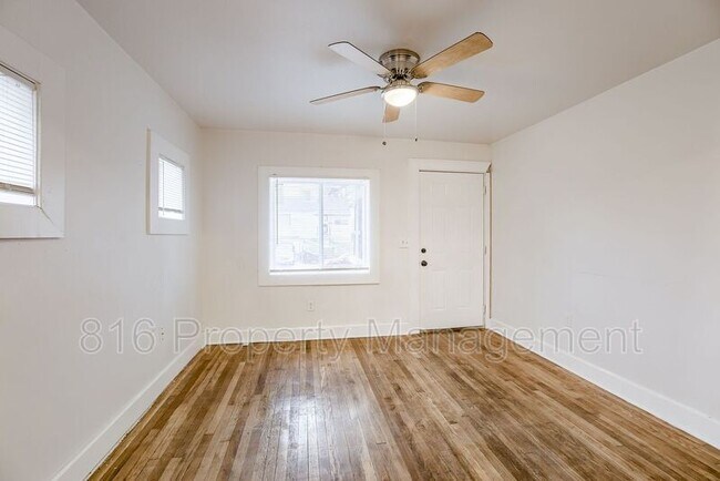 Foto del edificio - 4109 Monroe Ave