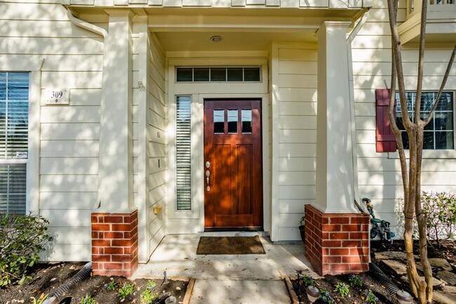 Foto del edificio - 309 Hogan St