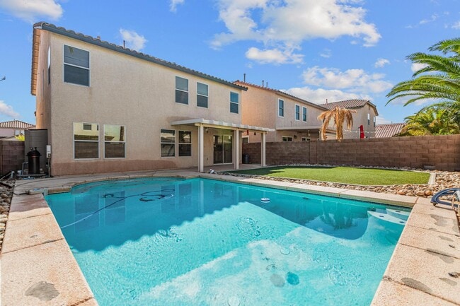 Foto del edificio - 11135 Alora St