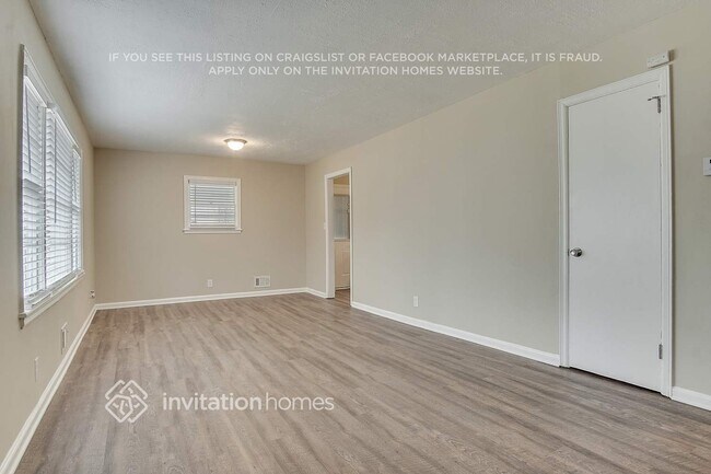 Foto del edificio - 2500 Brentwood Rd