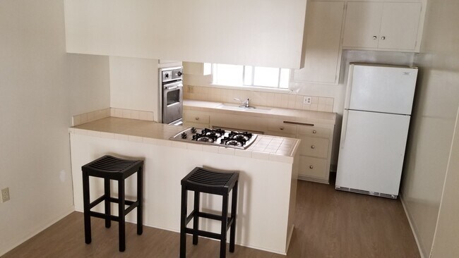 Foto del edificio - 520 Hermosa Ave