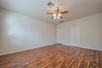 Building Photo - 14243 Oro Valley Dr