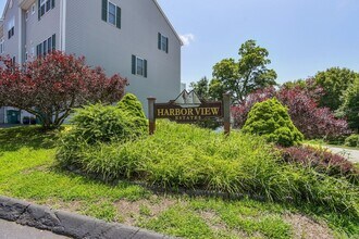 Building Photo - 43 Harbor View Ln