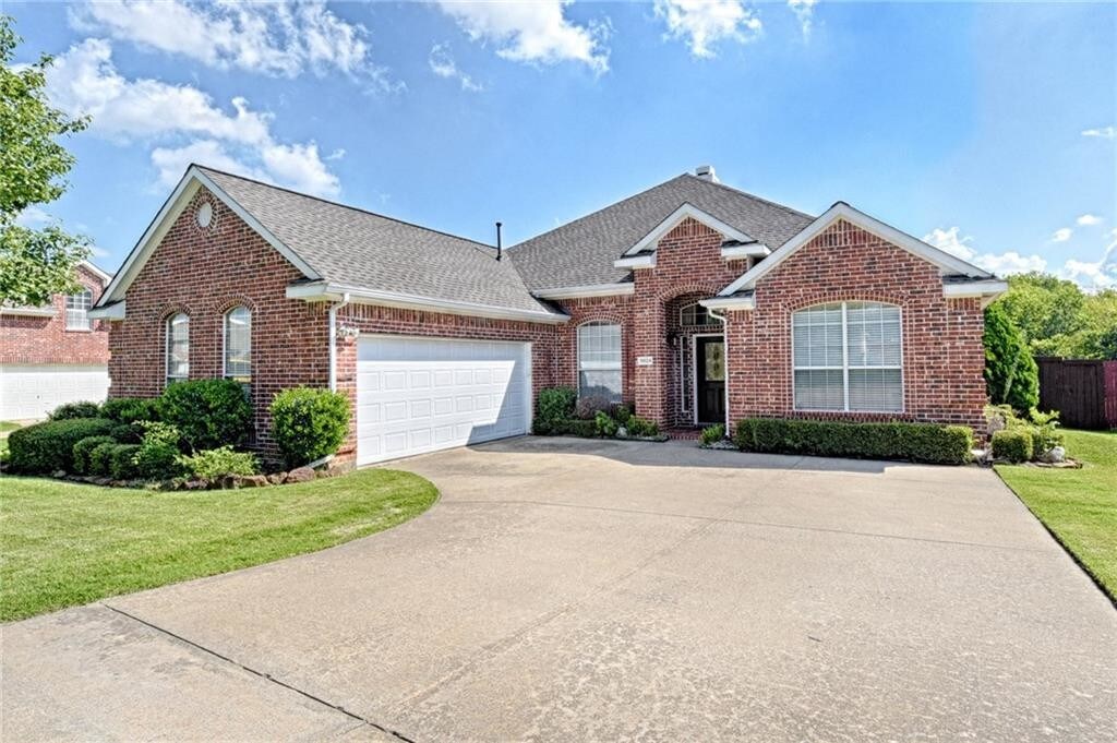 Primary Photo - 9824 Sota Grande Dr