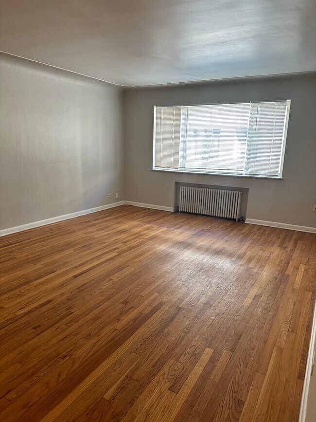 Foto del edificio - 2376 E Iliff Ave