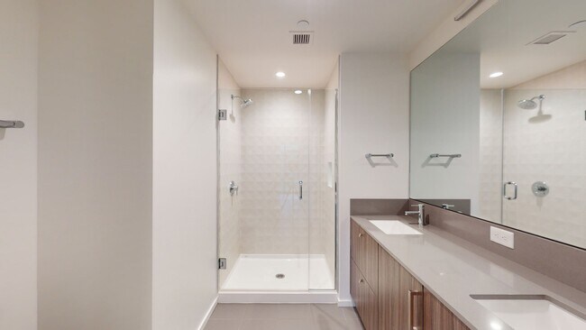 Building Photo - 345 Harrison Ave