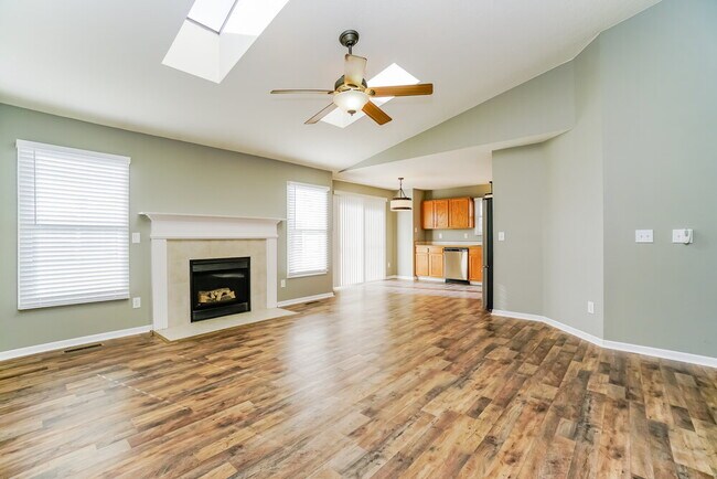 Building Photo - 2627 Winningwillow Dr