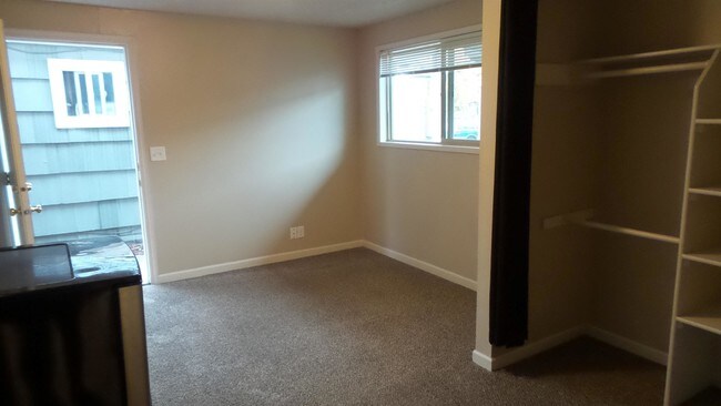 Foto del edificio - bedroom in Eugene OR 97401