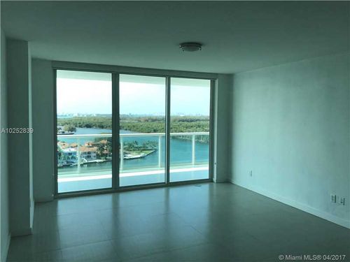 Building Photo - 400 Sunny Isles Blvd