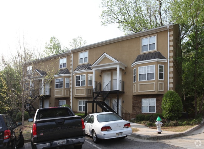 Building Photo - Whistlebury (Student Housing)