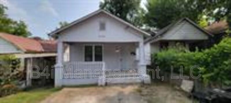 Primary Photo - 2728 9th St