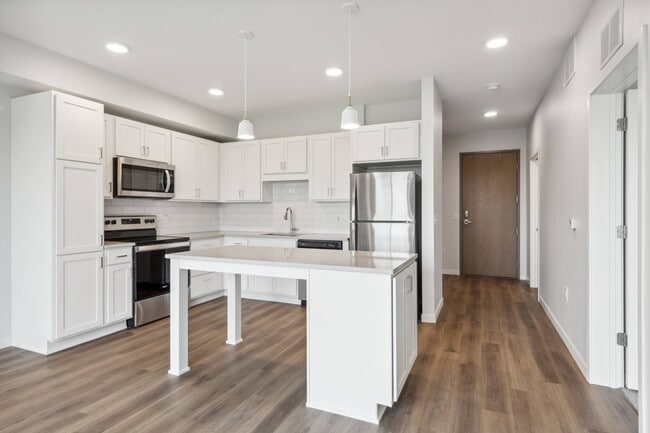 Interior Photo - The Eloise Apartments