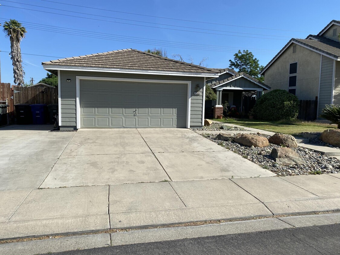 4809 Wild Rose Dr, Salida, CA 95368 House Rental in Salida, CA