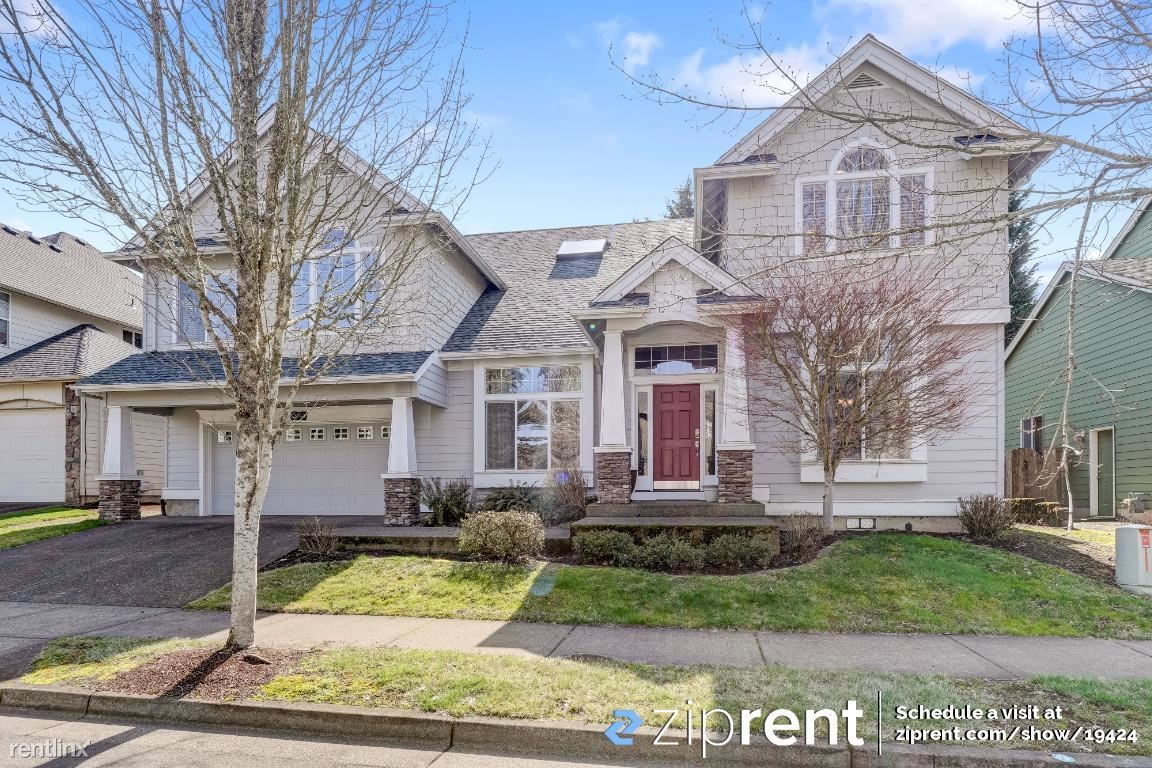 4 br, 3 bath House 10942 Southwest Kolle... House Rental in Tualatin, OR