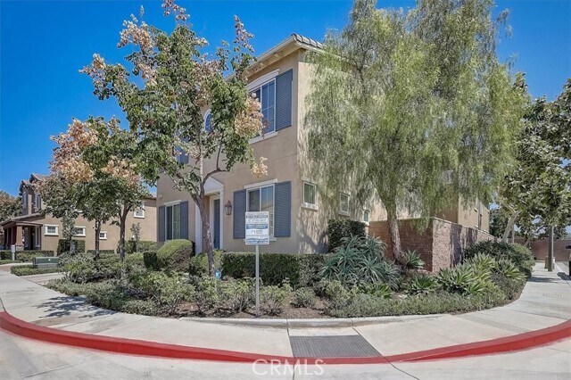 Foto del edificio - 3115 Sunrise Ct