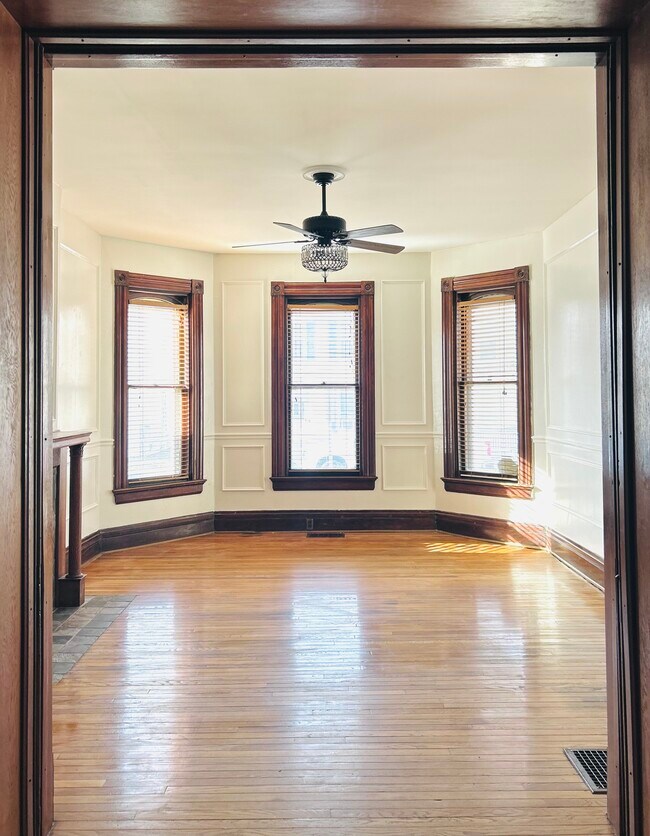 Foto del edificio - 306 N 6th St