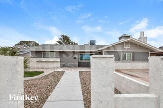 Building Photo - 321 Redstone St