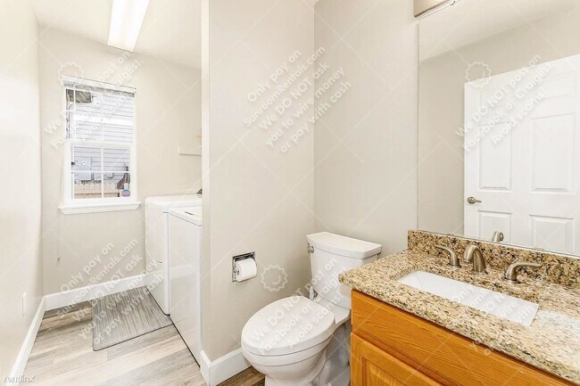 Foto del edificio - 3 br, 3 bath House - 5604 S Andes St