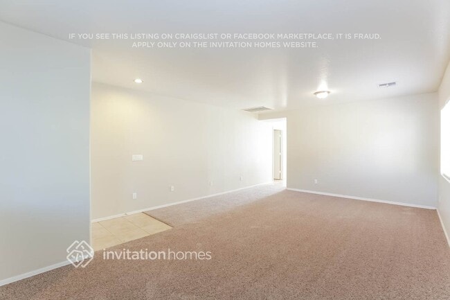 Building Photo - 10391 N 115th Dr