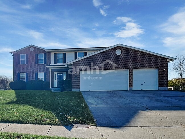 Building Photo - 6088 Lakewood Dr