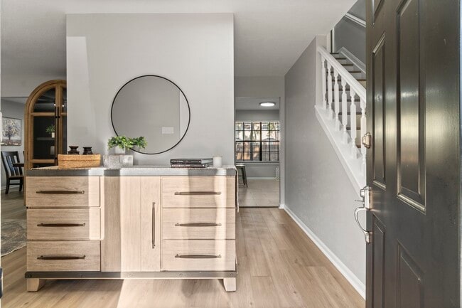 Foto del edificio - 105 Eagle Rock Cir