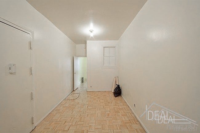 Foto del edificio - 260 12th Street #R3R