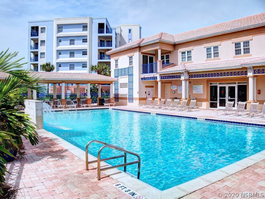 Foto principal - 5300 S Atlantic Ave