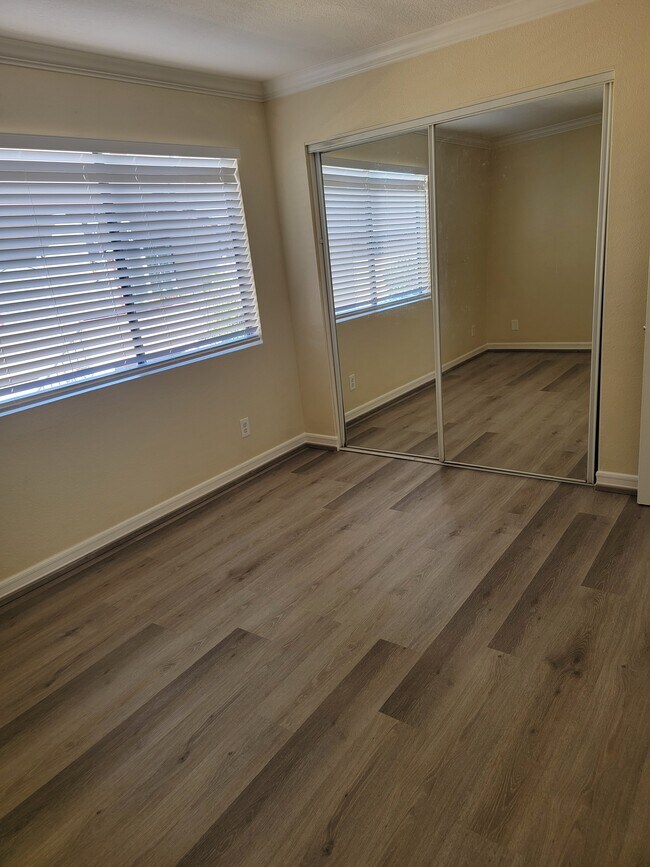 Foto del edificio - 3831 Bresee Ave