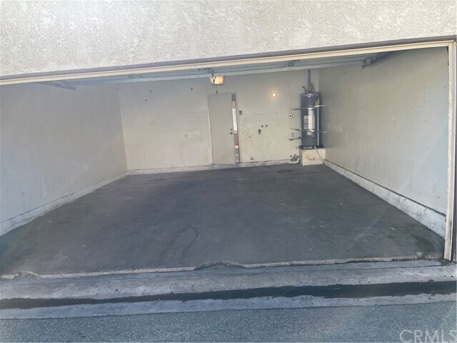 Foto del edificio - 24051 Fir Ave