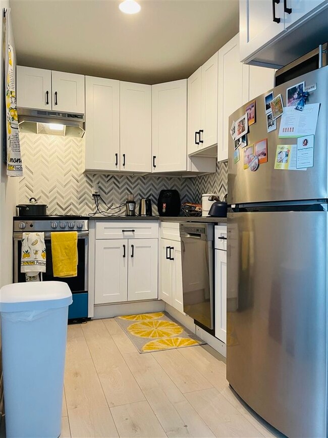 Foto del edificio - 356 Palisade Ave