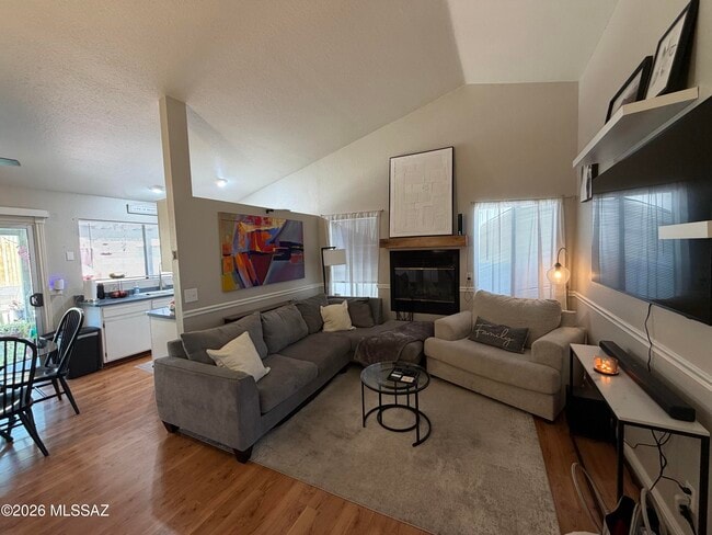 Building Photo - 10091 E Autumnwind Pl