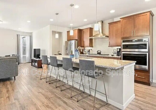 Building Photo - 4350 Parkwood Trail