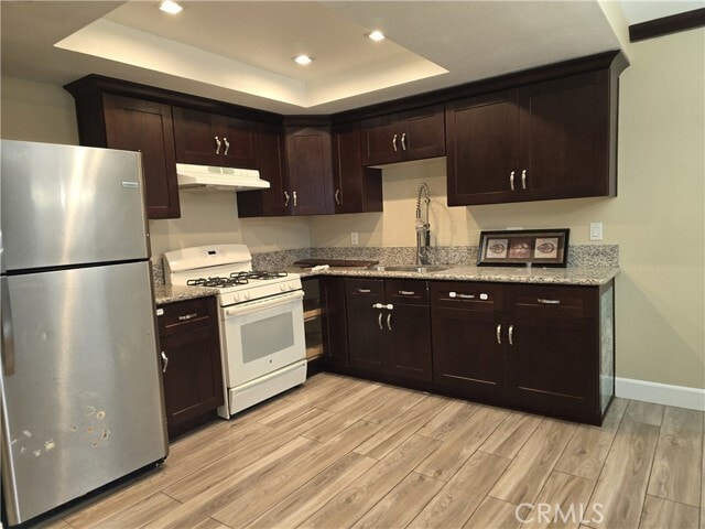 Foto del edificio - 1370 Wheaton Way