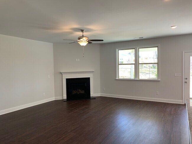 Foto del edificio - 3561 Creek Hollow