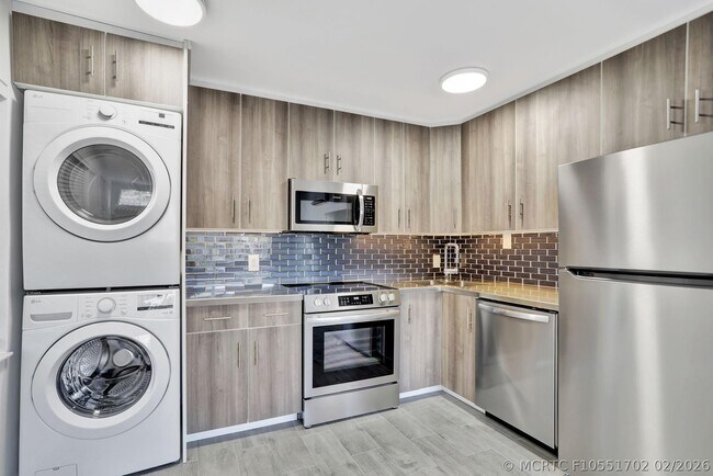 Foto del edificio - 1000 SW 30th St
