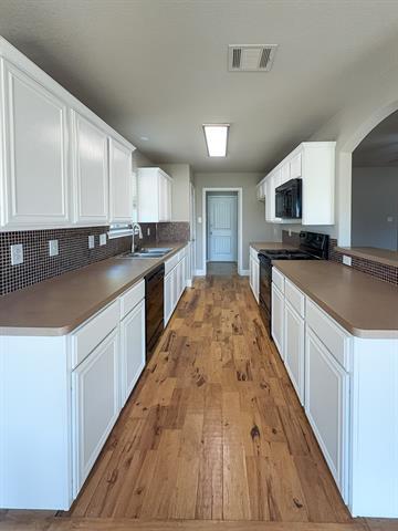 Foto del edificio - 10929 Hawks Landing Rd