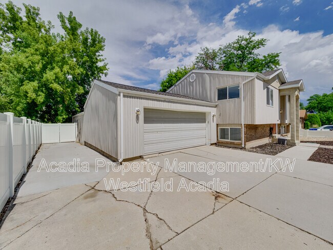 Building Photo - 2908 W Appian Wy
