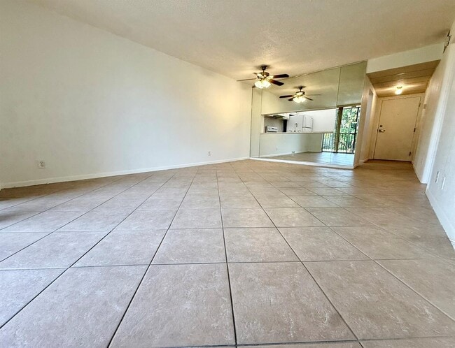 Building Photo - 7173 Orange Dr