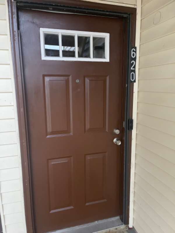 Foto del edificio - 620 Crows Nest Ct
