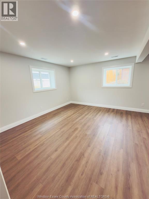 Photo du bâtiment - 10063 Aspen Ln